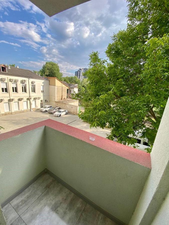 Ultracentral Velvet Home !! Кишинів Екстер'єр фото